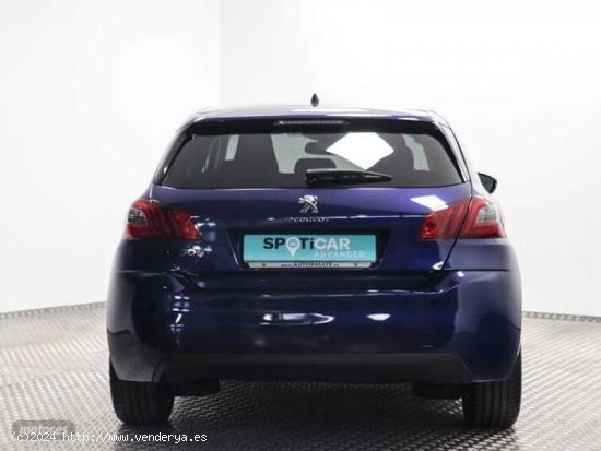 Peugeot 308 PureTech 110 S&S Allure 81 kW (110 CV) de 2018 con 92.764 Km por 11.990 EUR. en MADRID