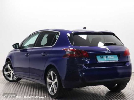 Peugeot 308 PureTech 110 S&S Allure 81 kW (110 CV) de 2018 con 92.764 Km por 11.990 EUR. en MADRID