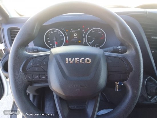 Iveco Daily DAILY 35-16 CAJA FRIGORIFICO de 2020 con 258.000 Km por 30.000 EUR. en Murcia