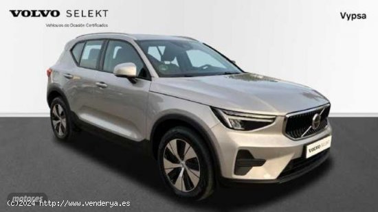 Volvo XC40 1.5 T2 CORE AUTO 129 5P de 2023 con 19.278 Km por 35.900 EUR. en Malaga