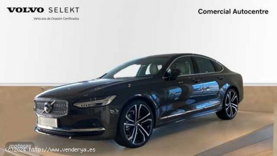 Volvo S 90 Ultimate, B4 (gasolina), Gasolina, Bright de 2023 con 9 Km por 54.900 EUR. en Barcelona