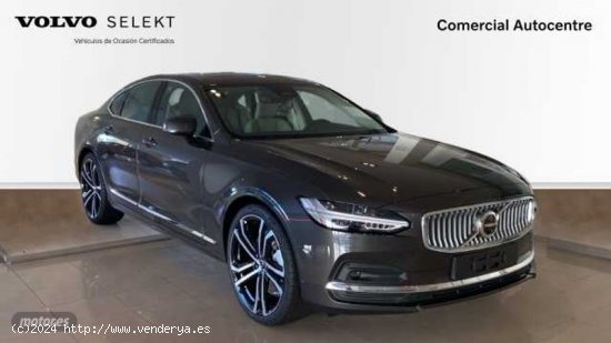 Volvo S 90 Ultimate, B4 (gasolina), Gasolina, Bright de 2023 con 9 Km por 54.900 EUR. en Barcelona