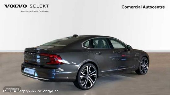 Volvo S 90 Ultimate, B4 (gasolina), Gasolina, Bright de 2023 con 9 Km por 54.900 EUR. en Barcelona