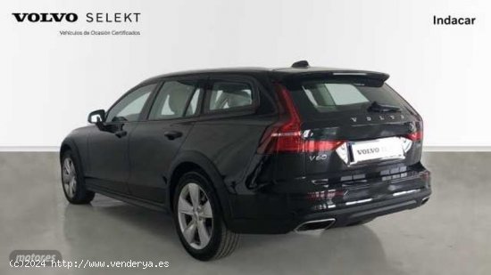 Volvo V 60 V60 D4 AWD Cross Country Automatico de 2021 con 64.642 Km por 42.500 EUR. en Almeria