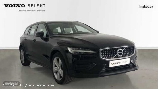 Volvo V 60 V60 D4 AWD Cross Country Automatico de 2021 con 64.642 Km por 42.500 EUR. en Almeria