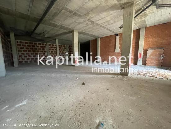 Local comercial en venta en Xativa - VALENCIA