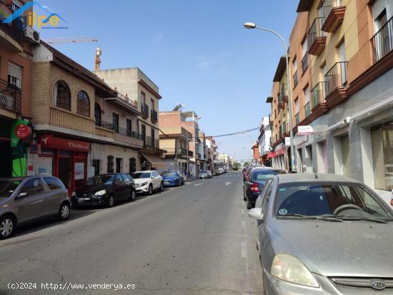 GRAN OFICINA EN SAN JOSÉ DE LA RINCONADA EN LA AVDA DE SAN JOSE - SEVILLA