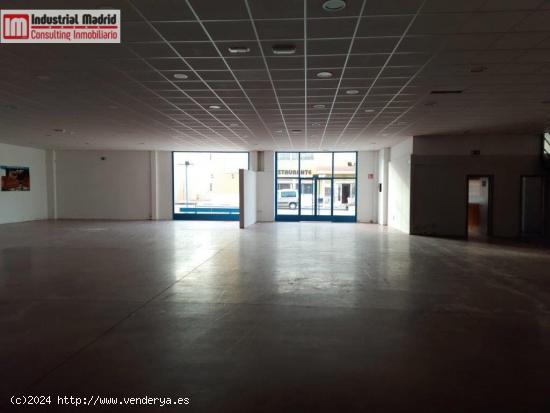 VENTA Y ALQUILER DE NAVE INDUSTRIAL/COMERCIAL EN ARGANDA DEL REY. - MADRID