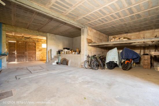 Casa situada en una de las entradas principales de Campos. - BALEARES