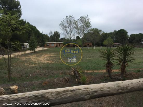  OPORTUNIDAD CASA DE CAMPO CON LICENCIA TURÍSTICA EN LA SIERRA MARIOLA DE BOCAIRENT (VALENCIA) - VAL 