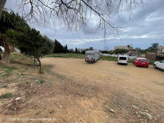 se vende parcela urbana en Mijas Pueblo 11 adosados y 4 villas - MALAGA