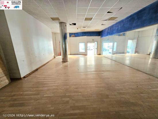 LOCAL COMERCIAL MUY AMPLIO EN ZONA AVENIDA ALMAZORA - CASTELLON