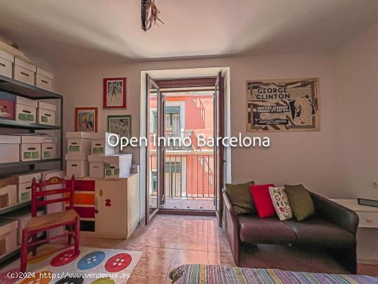 VIVE EN EL  CENTRO DE VILANOVA  I LA GELTRU EN ESTE ESTUPENDO DUPLEX DE 2 DORMITORIOS - BARCELONA