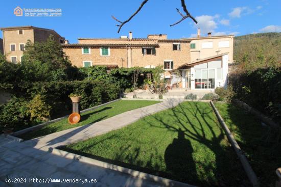 Estupenda Casa con Jardín y Piscina en Soller - BALEARES