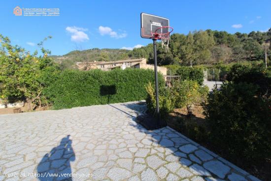 Estupenda Casa con Jardín y Piscina en Soller - BALEARES