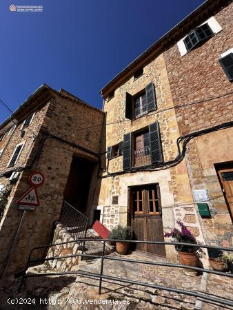 Casa Mallorquina Totalmente Reformada En El Centro De Fornalutx - BALEARES