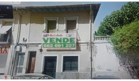 GRAN CASA EN PLENO CENTRO DE ELDA - ALICANTE