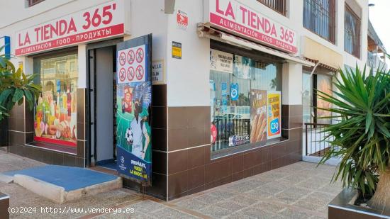  LOCAL COMERCIAL EN ESQUINA - ALICANTE 