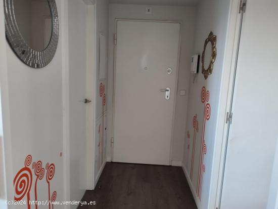 VENTA NUDA PROPIEDAD PISO PAU-CARABANCHEL - MADRID