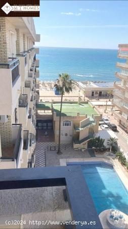 BONITO APARTAMENTO - TERRAZA - PISCINA Y GARAJE EN LA PLAYA - MALAGA