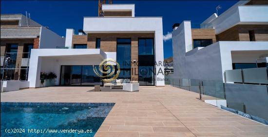 Promoción de 12 villas de lujo en zona residencial en Finestrat, Costa Blanca - ALICANTE