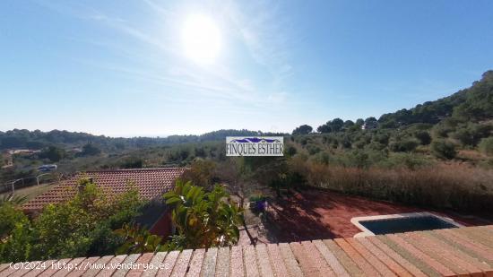 CHALET EN URB PLANES DEL PUIG DE CASTELLVELL DEL CAMP - TARRAGONA