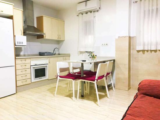  Piso de 3 habitaciones en alquiler en Valencia - VALENCIA 