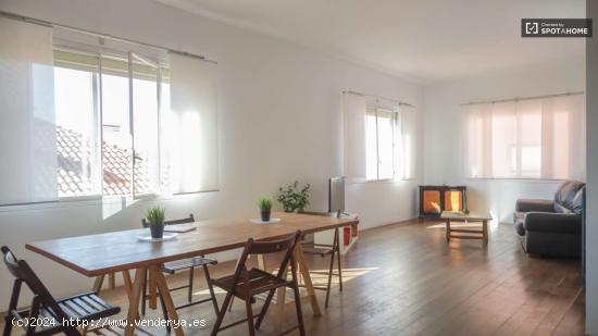 Apartamento de 2 dormitorios en alquiler en Madrid - MADRID