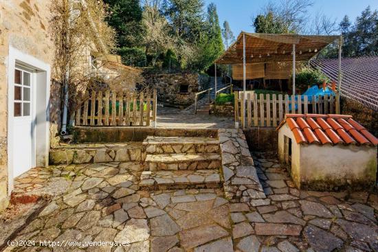 CASA DE CAMPO EN OZA CESURAS - A CORUÑA