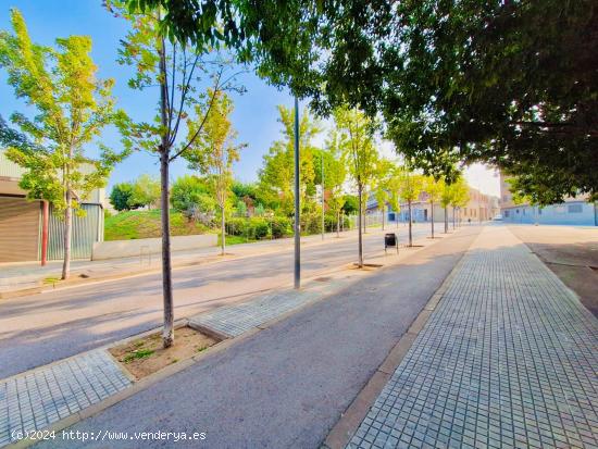 Tu Negocio de Belleza Merece un Lugar como Este en Terrassa - BARCELONA