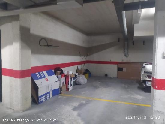  Amplia plaza de parking y trastero en Plaza de la Magdalena - CORDOBA 