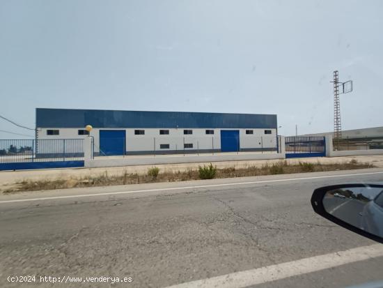 ALQUILER NAVE INDUSTRIAL CARRETERA LA PALMA CARTAGENA - MURCIA