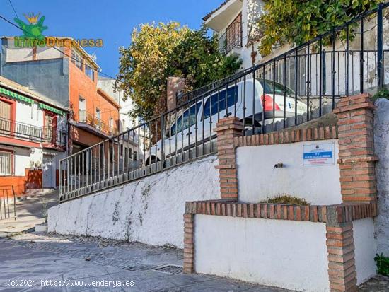 Casa adosada en venta en Cogollos de La Vega, Granada. - GRANADA