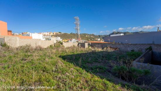 TERRENO URBANO-RÚSTICO CON DOBLE ACCESO Y BIEN COMUNICADO - SANTA CRUZ DE TENERIFE