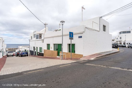 CASA TERRERA EN PUERTO DEL CARMEN - Tías