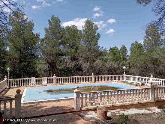 Casa-Chalet en Venta en Ayora Valencia