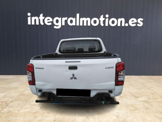 Mitsubishi L200 D/C 220 DI-D M-Pro Auto 150CV - LAS ROZAS DE MADRID