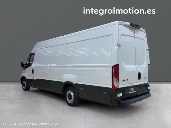 Iveco Daily 2.3 TD 35S 16 V 4100/H2 16 M3 - Sada