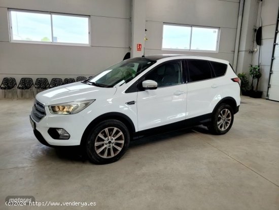  Ford Kuga 1.5 TDCi 88kW  Titanium de 2018 con 113.196 Km por 14.990 EUR. en Valencia 