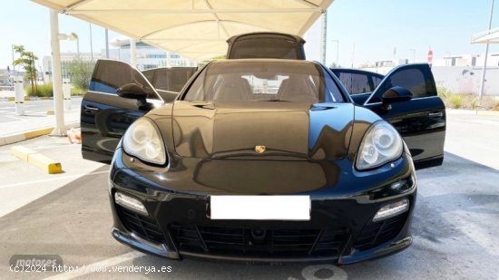 Porsche Panamera 4 S V8 400 CV de 2010 con 130.000 Km por 35.900 EUR. en Barcelona