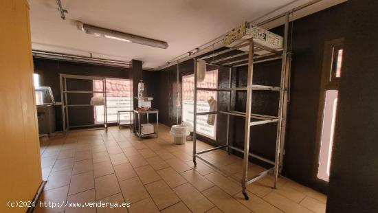 Local Comercial + Vivienda a parte - ALICANTE