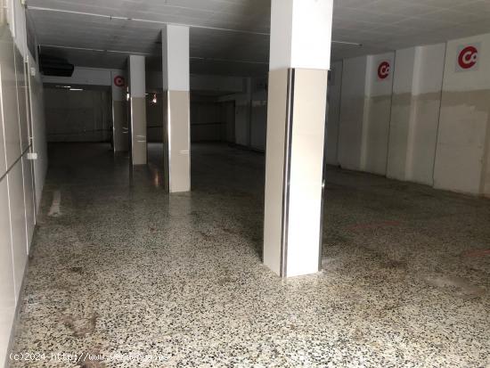 Local comercial de 285m2 - BARCELONA