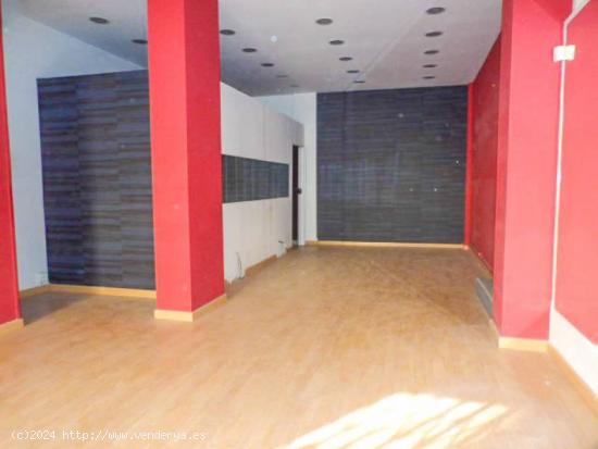 Local comercial en Esparreguera (Barcelona) Baix Llobregat nord. - BARCELONA