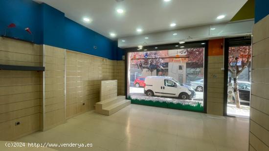 Local comercial en Venta o alquiler, C/ Cabanyes, 2  La Llagosta - BARCELONA