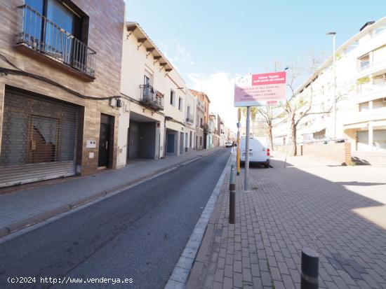 SE VENDE LOCAL COMERCIAL EN TERRASSA, ZONA CENTRO - BARCELONA