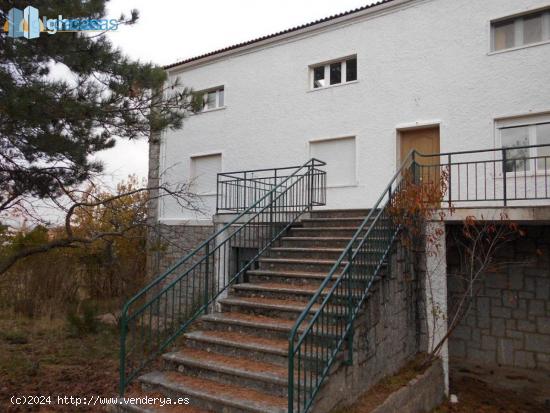 Casa en venta en Becedas, Ávila - AVILA