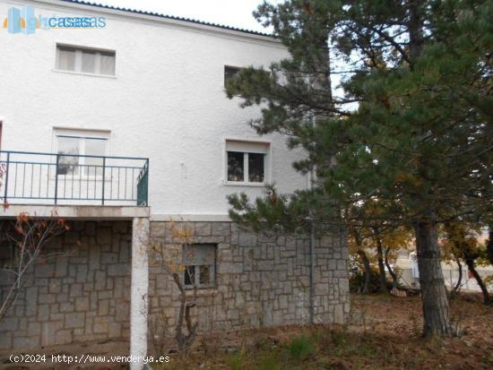 Casa en venta en Becedas, Ávila - AVILA