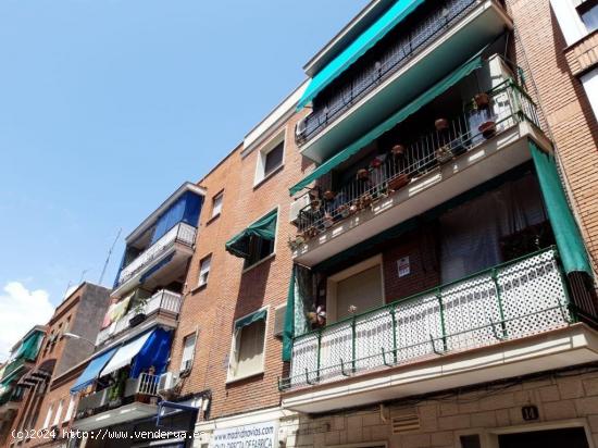 Local comercial en venta en Latina, Madrid - MADRID