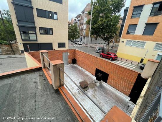 Suelo en venta en el barrio de Campamento, Madrid. - MADRID