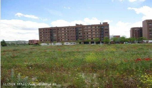 Terreno urbano en venta en URB. Los Santos Pilarica, Valladolid. - VALLADOLID